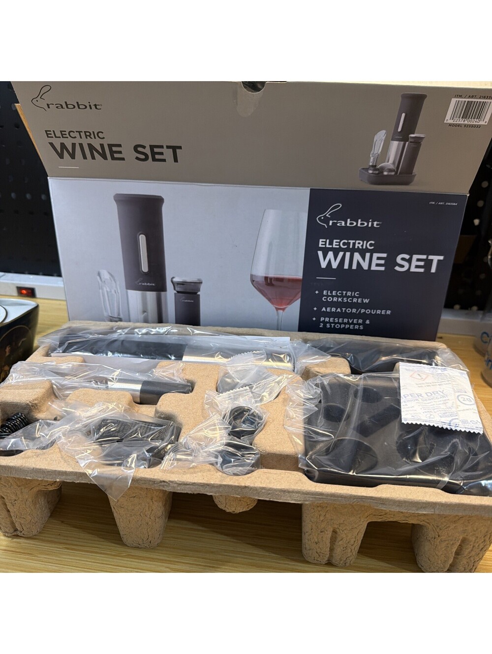 Rabbit Electric Wine Set - Silver/Black NEW In Box Model 5255032 *